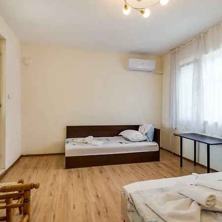 Victoria Apartment Varna